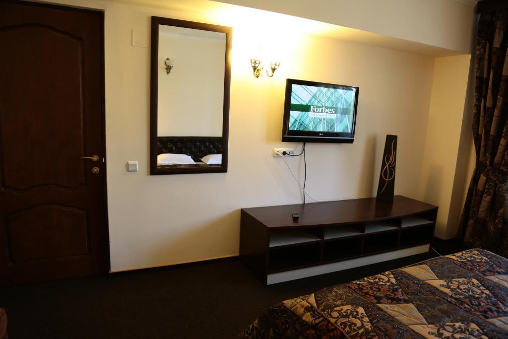 Salem On Samal Hotel Almaty Room photo